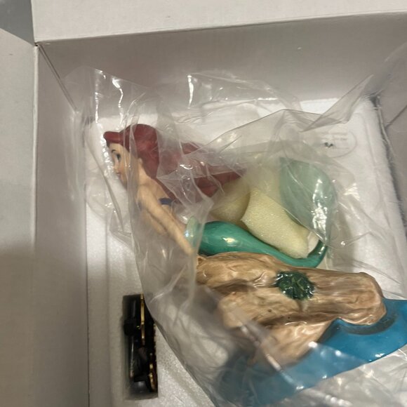 Disney Little Mermaid Ariel Seaside Serenade 2006 Collectors Society Sculpture - Picture 10 of 14